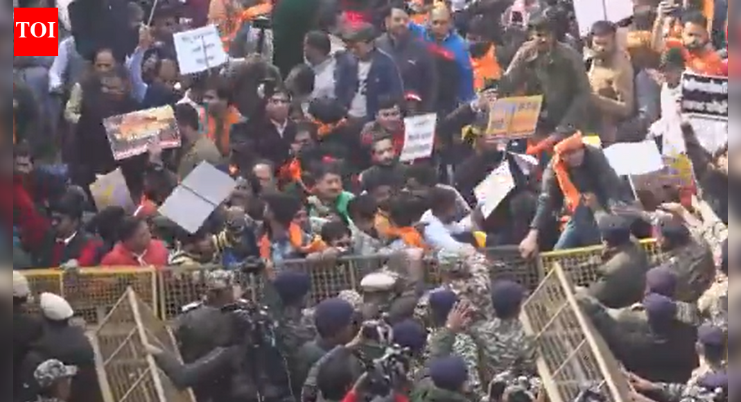 Hindu man killed in Bangladesh: Major showdown in Delhi; protesters break barricades, clash with cops