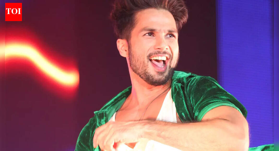 Shahid Kapoor to kickstart action schedule for Vishal Bharadwaj's ‘O'Romeo’ as Triptii Dimri and Randeep Hooda take a break - Reports