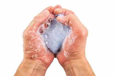 Curiosity Corner: How does soap remove dirt?