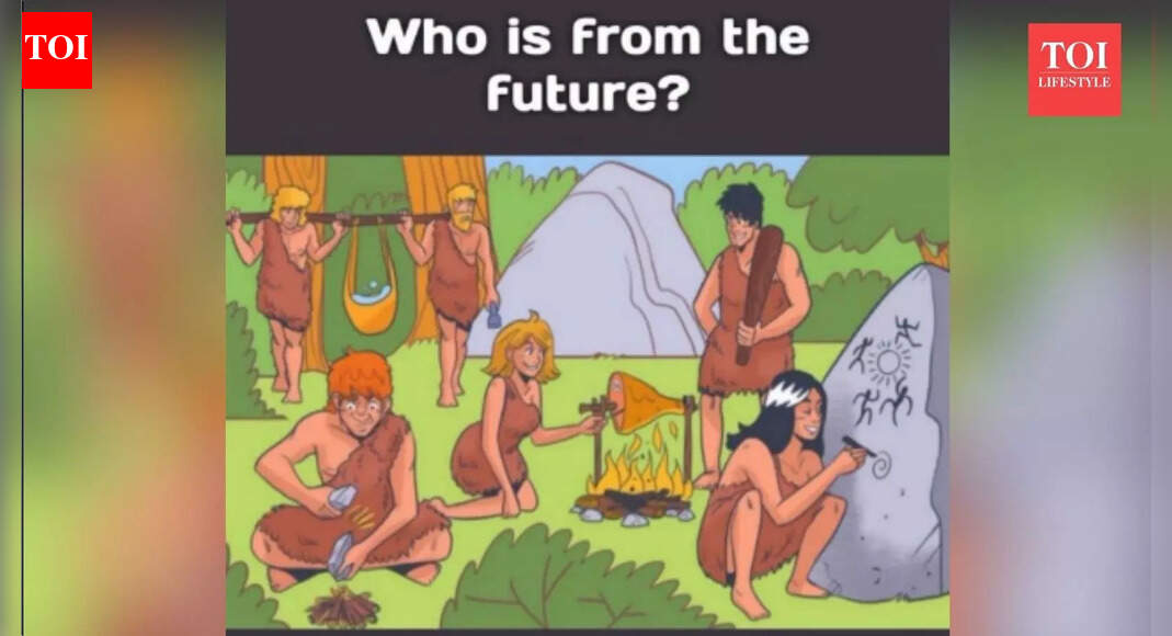 Brain teaser: Only a person who has higher IQ can spot the time traveller