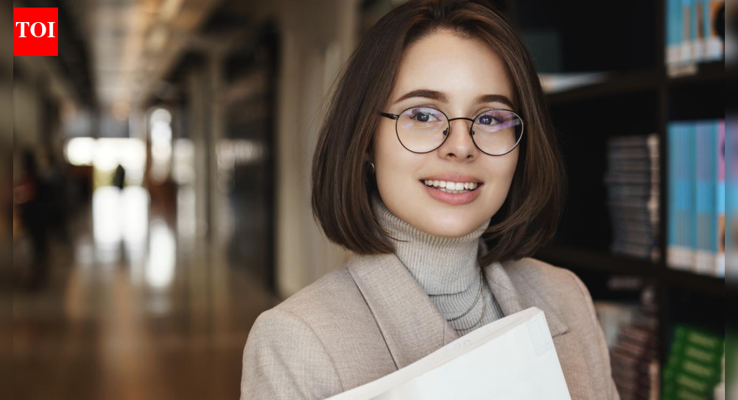 More Indians are applying for jobs in 2025, data says: Is the job market keeping pace?