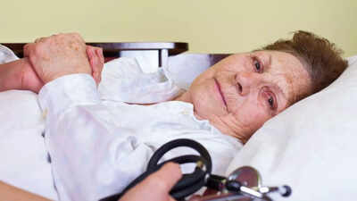 What is sepsis: Understanding its early symptoms, severe stages, causes, and prevention tips to manage