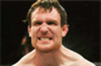71kg catchweight: Ryan Healy (USA) beat Paul Kelly (UK)