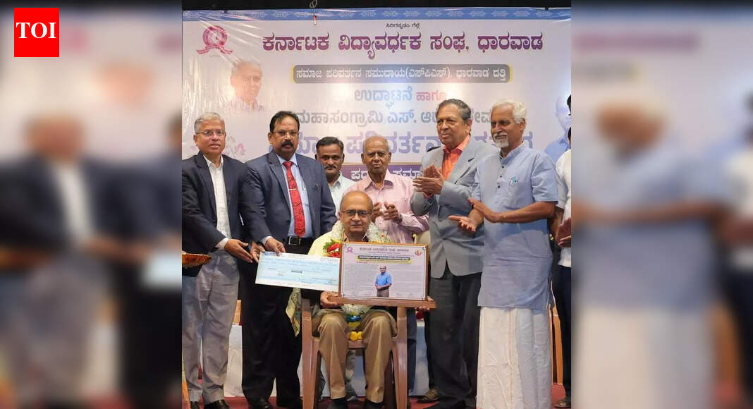 Prashant Bhushan warns of a global environmental crisis | Hubballi News ...