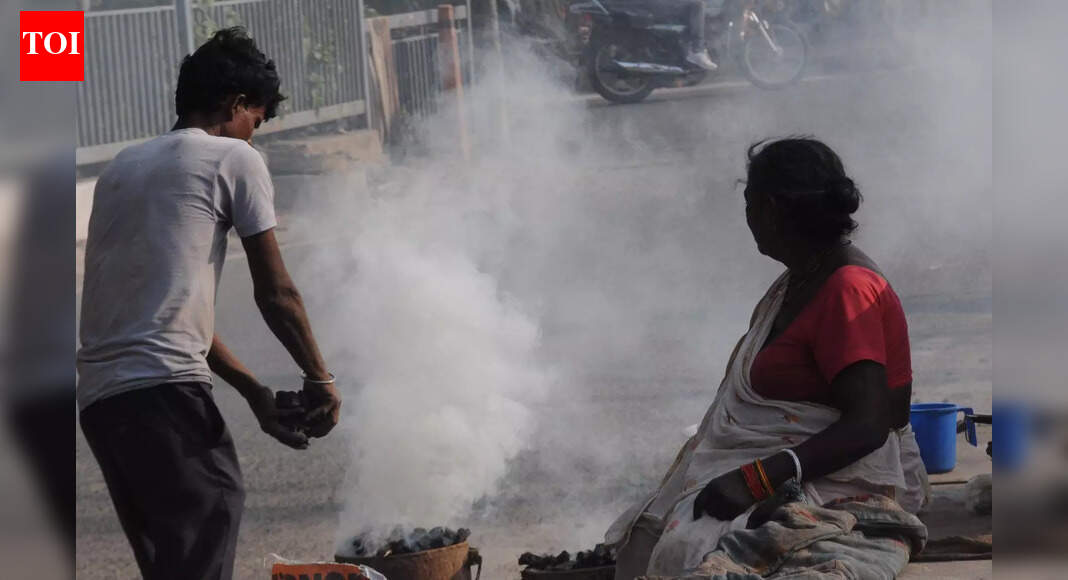 AQI spikes as traffic, calm winds worsen pollution in Patna