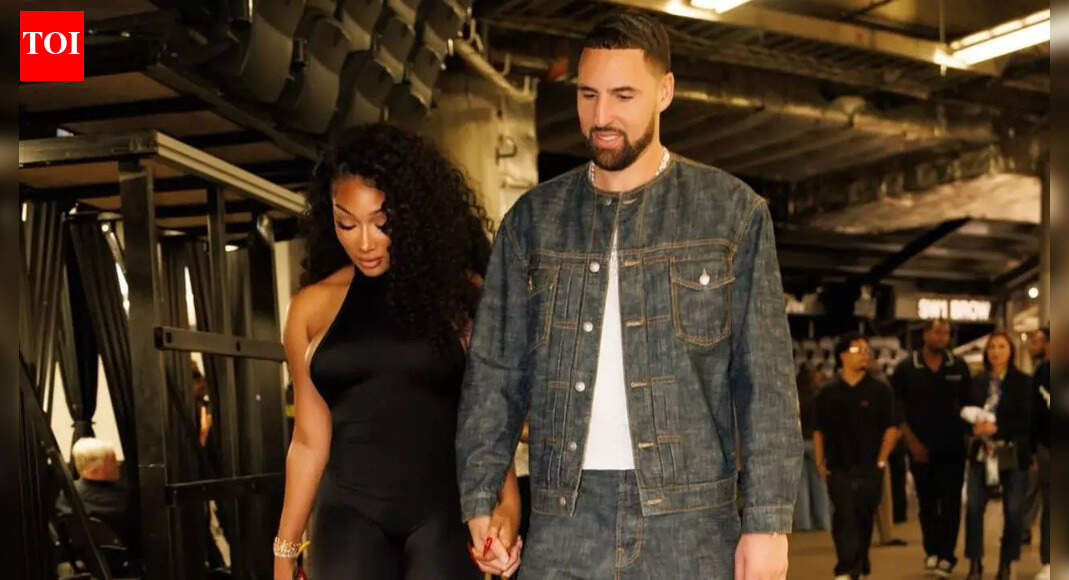 Klay Thompson’s girlfriend Megan Thee Stallion shares Christmas glimpse with a 5-word message