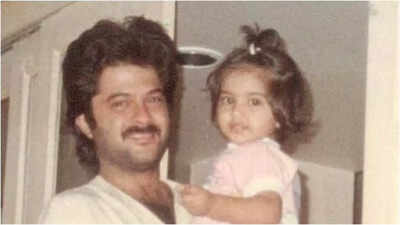 Anil Kapoor turns 69: Second time mommy-to-be Sonam Kapoor Ahuja drops UNSEEN PICS, hails him 'Best dad in the world'