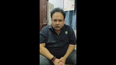 Surat developer apologises for bursting firecrackers in public