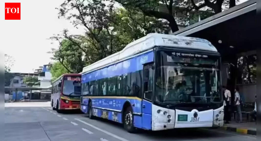 Connectivity every 17–22 minutes: NMMT launches buses on 5 routes to Navi Mumbai airport; more buses planned in phases