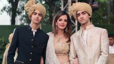Sussanne Khan shares emotional note for sons Hrehaan and Hridhaan: 'So so proud to call you mine’