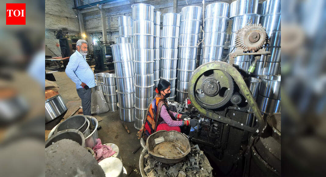 Private banks lead small business lending; PSBs lost share in last 2 years: Report