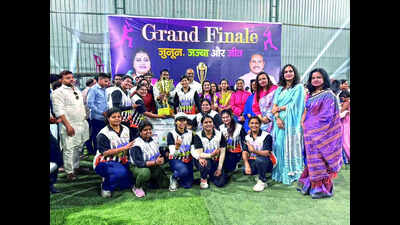 Guntha of land, SUVs, Thailand trips: It’s a freebie fest on Pune civic poll pitch