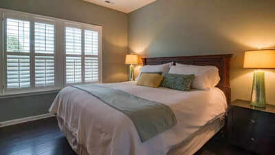 How often should you wash bed sheets in winter to stay healthy and sleep better