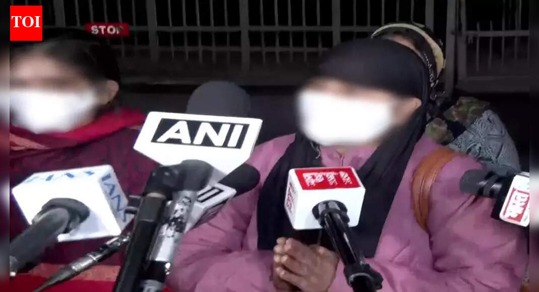 Unnao rape case: Plea in SC against suspension of Kuldeep Singh Sengar's jail term; survivor claims CBI IO is 'compromised'