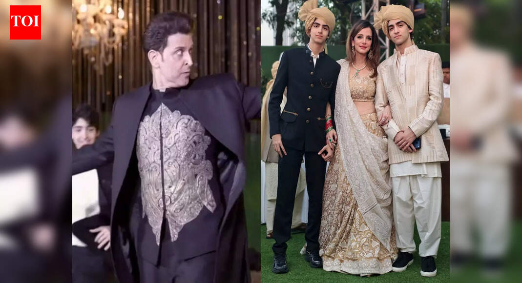 Hrithik Roshan, Hrehaan, and Hridhaan steal the show with dance; Rare family moment goes viral
