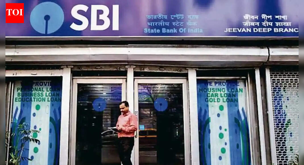 Bank recruitment 2025 this week: SBI, BOI, NABARD open 1,900+ vacancies across India; check details here