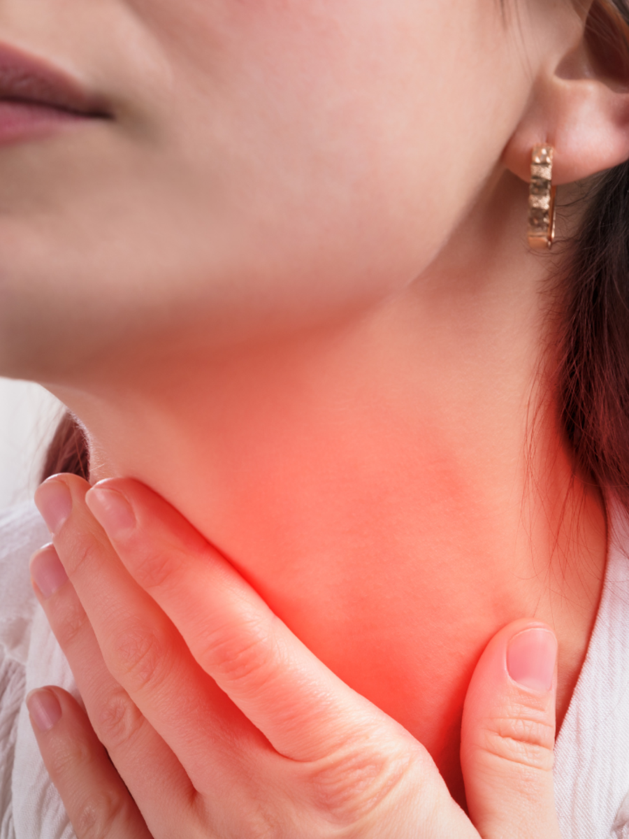 ​5 simple home remedies for sore throat​