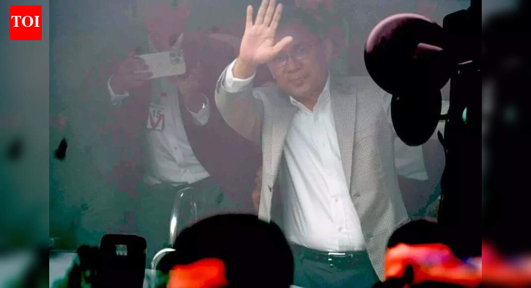 Awami League seniors in hiding track Tarique Rahman’s return | Kolkata News