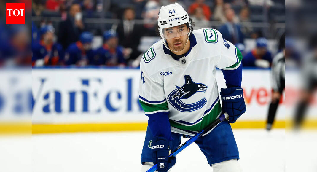 NHL Trade Rumor: Boston Bruins in pre-deadline trade discussion with the Vancouver Canucks to acquire star forward Keifer Sherwood