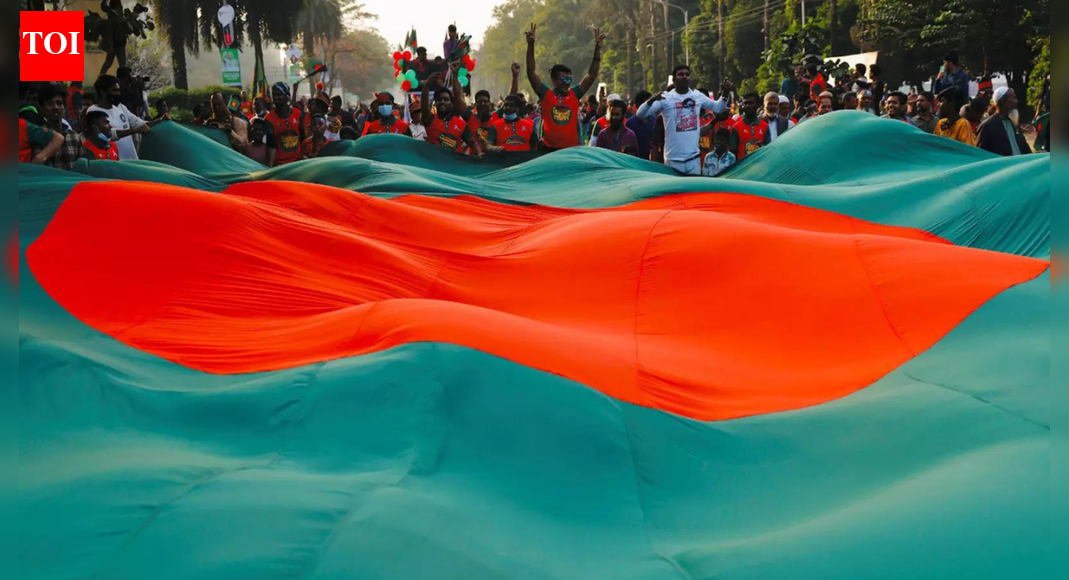 Bangladesh: Yunus aide quits amid unrest over Hadi’s death