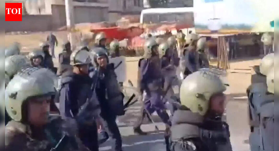 Anti-encroachment drive outside Jaipur mosque: 4 cops hurt in stone-pelting incident; heavy police deployed