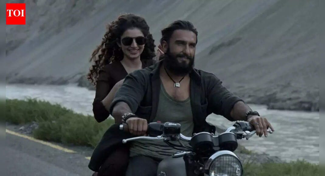 Ranveer Singh-Sara Arjun to Ahaan Panday-Aneet Padda: Bollywood pairings that won hearts in 2025