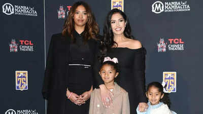 Vanessa Bryant shares sweet Christmas moment as she twins with daughters in festive green outfits