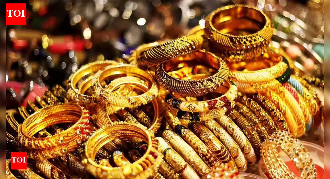Gold price today: How much 18K, 22K, 24K gold costs in Delhi, Mumbai, Bengaluru — check today’s city-wise rates – The Times of India