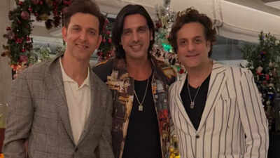 Hrithik Roshan and Saba Azad's presence at Sussane Khan's Christmas celebration grabs major eyeballs - check out the merry pictures