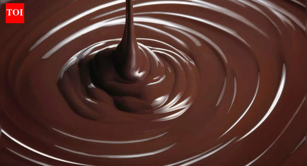 Dark chocolate benefits for men for boosting mood, focus and circulation