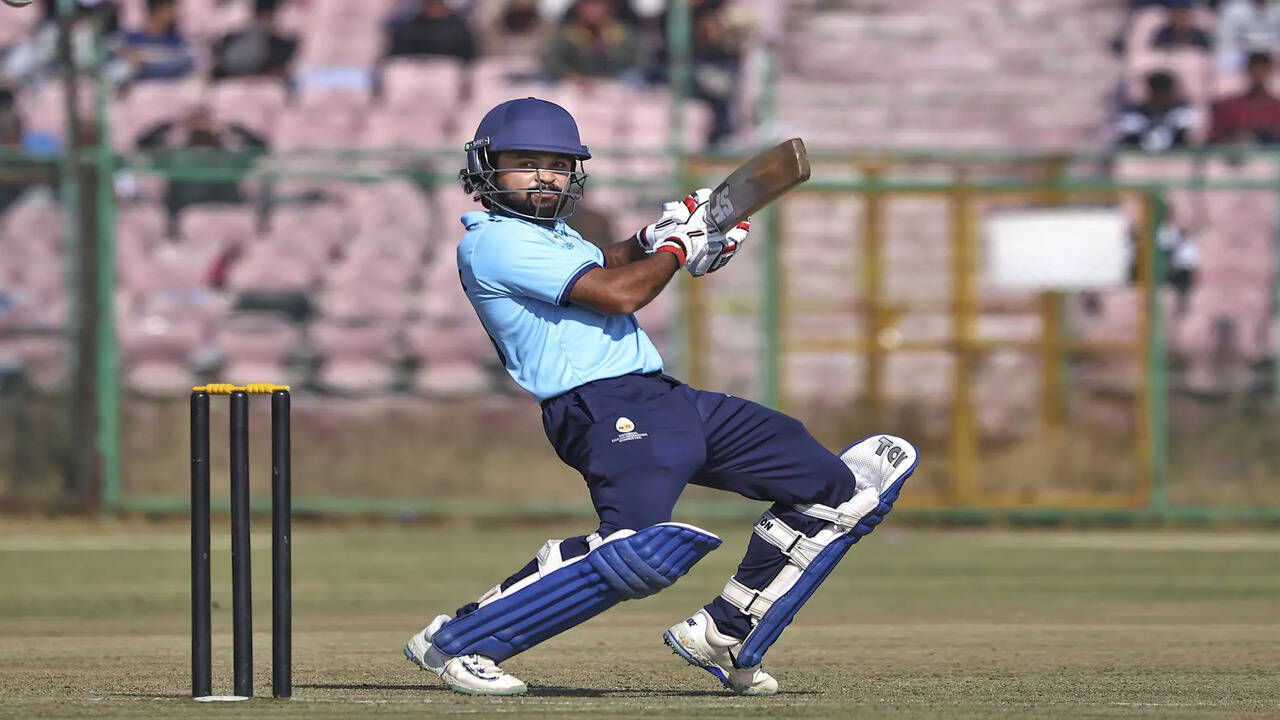 Vijay Hazare Trophy: Hardik Tamore, Khan brothers star as Mumbai
