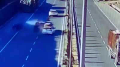 Horrific crash on Jammu–Srinagar National Highway: CBI lawyer dies as speeding Scorpio hits his car; driver nabbed