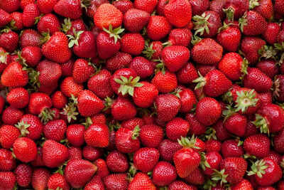 Easy strawberry vodka you can make at home before New Year’s Eve