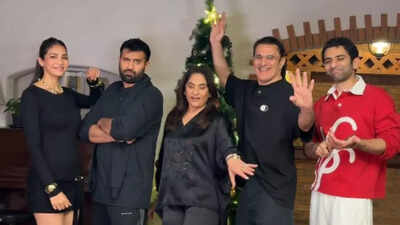 Archana Puran Singh celebrates Christmas with family, ‘Christmas Magic with AAAP KA PARIVAAR’