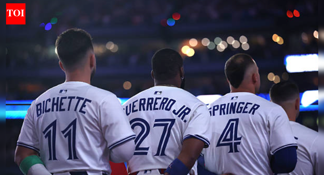 Who is the highest paid player of the Toronto Blue Jays in 2025? Salary breakdown, bonuses, and contract details