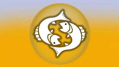 Pisces January 2026 Horoscope Predictions: Shani’s Heavy Hand—Will Your Mental Health Stand the Pressure?