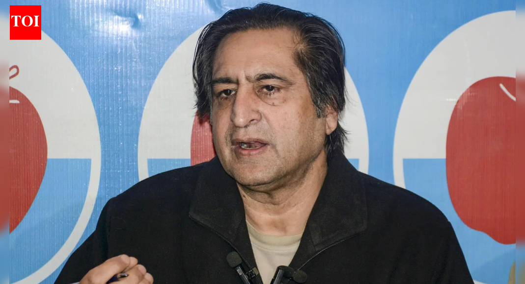 Mirwaiz bio change controversy: Sajad Lone alleges surrender for protocol