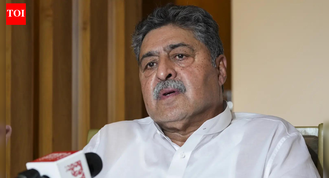 J&K: Bilal Lone backs Mirwaiz, terms X bio barbs as ‘dishonest, dangerous'