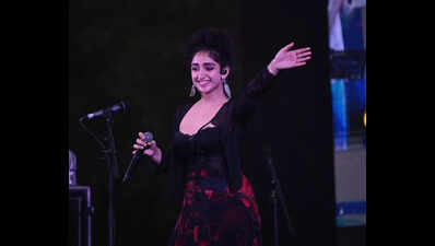Festival vibe kills winter chill; bands play, crowds sway, eat, shop