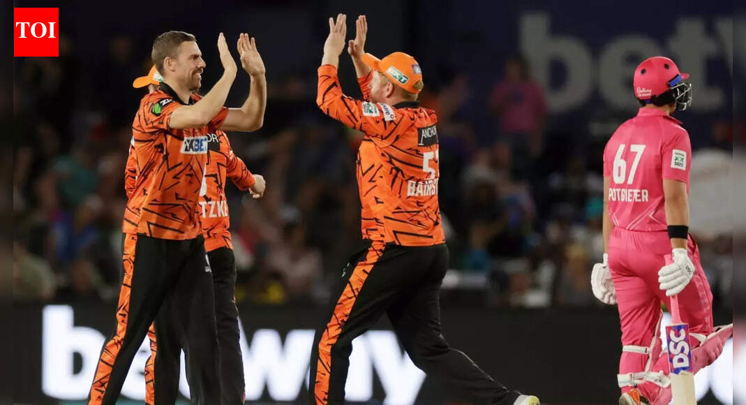 SA20: Paarl Royals bowled out for lowest total in league's history