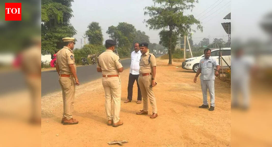 Spinning mill worker stabbed to death in Guntur | Vijayawada News - The ...