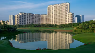 Gurgaon: Non-existent 'luxury flat' at DLF Camellias sold for Rs 12cr; Rs 200cr multi-state syndicate exposed, 6 arrested