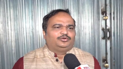 ‘Will pierce them with arrows’: UBT’s Anand Dubey hails Thackeray reunion; issues 'Congress-mukt Mumbai' warning