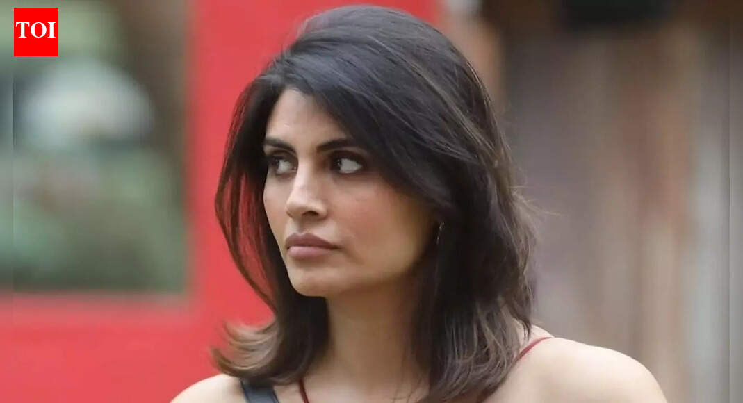 ‘Bigg Boss 19’ fame Malti Chahar urges media to ‘stop dragging her parents’ into interviews after viral remarks