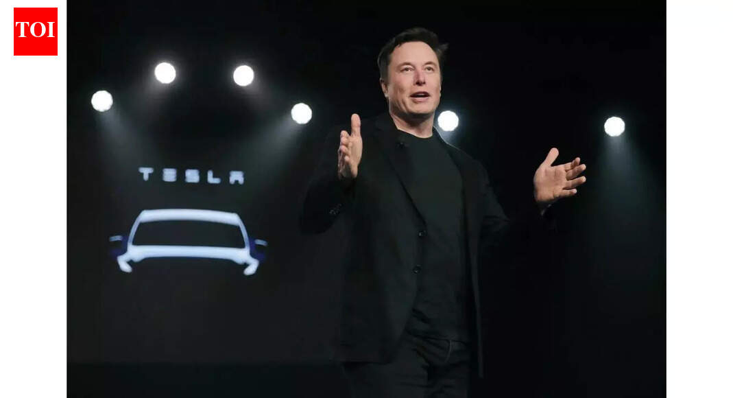 Tesla 2008 crises: 'Angry' Musk told execs to get divorced if not happy