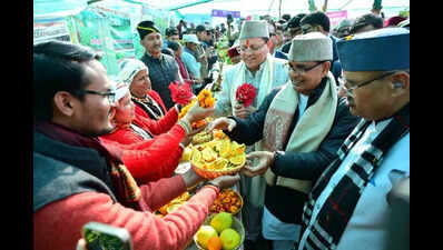Chouhan rolls out crop insurance payouts, road push for U'khand farmers