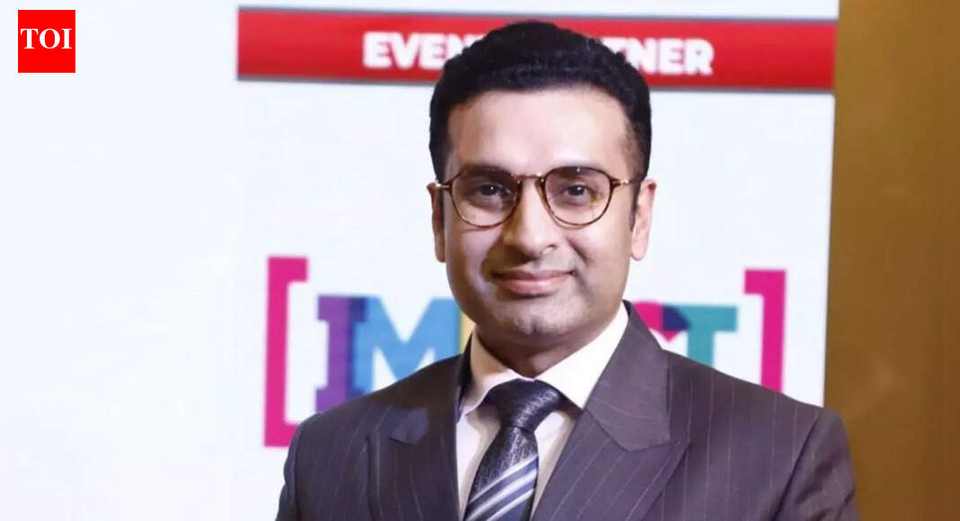 Amritsar lawyer Sumeer Sodhi urged young lawyers to stay patient and ...