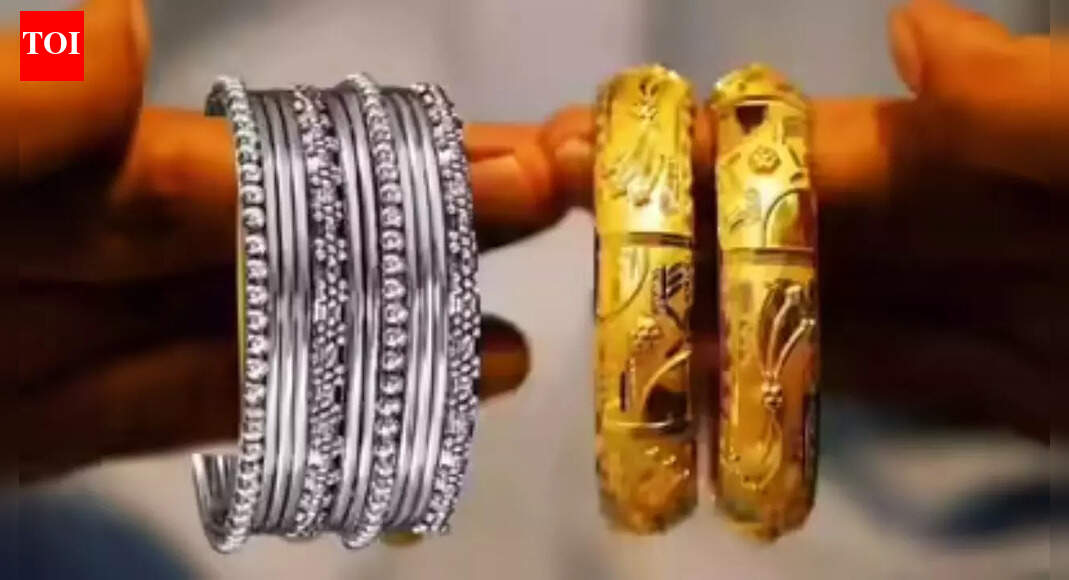 Gold, silver rally in 2025 amid global uncertainty