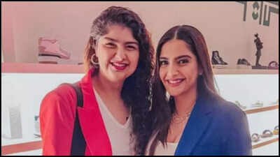 Sonam Kapoor wishes 'darling' Anshula on b'day: Love you my angel sister