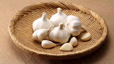 Slice, crush, grate or roast? How each garlic cut changes flavour, aroma, and heat